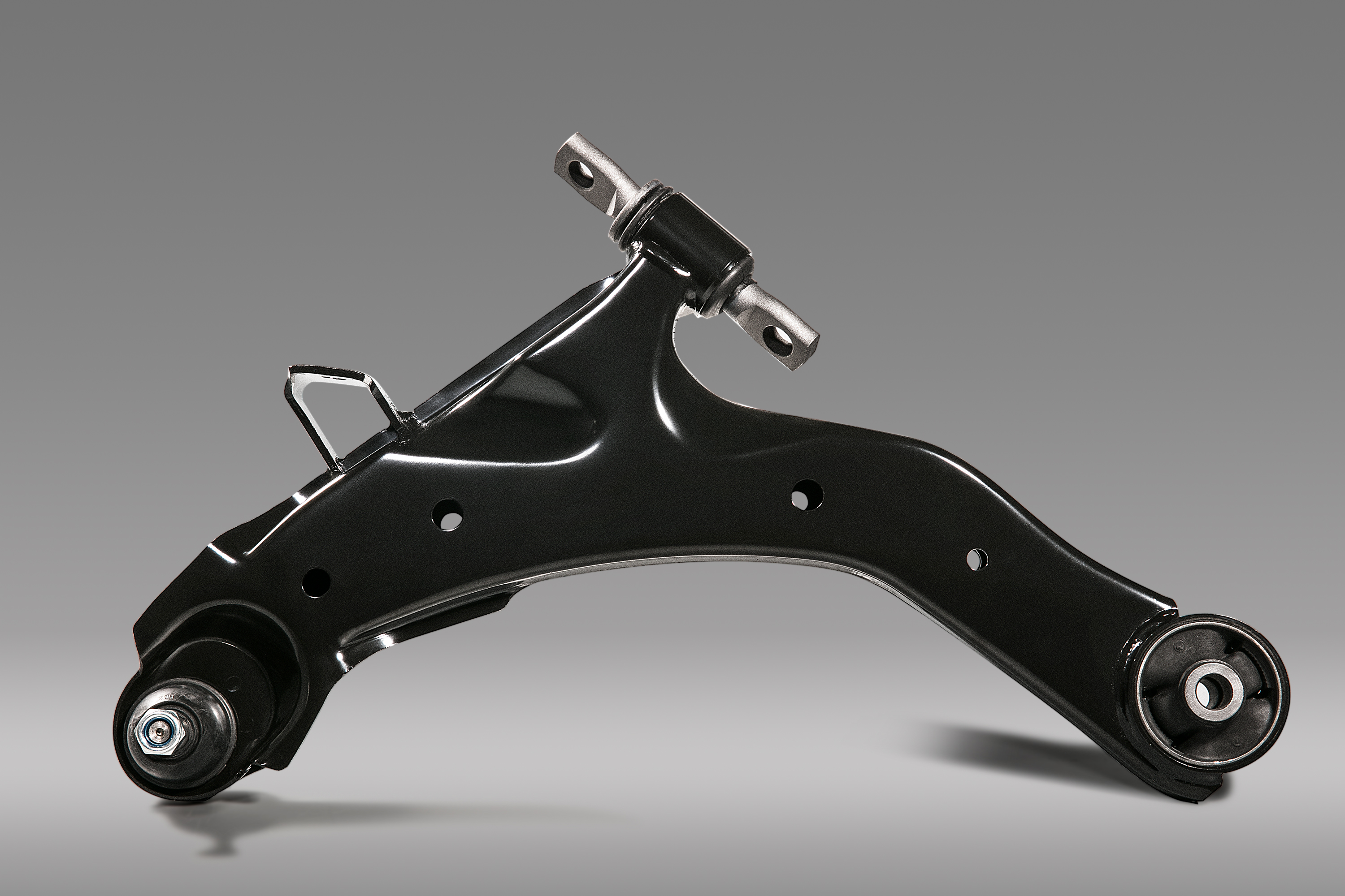 伊兰特前下控制臂 L