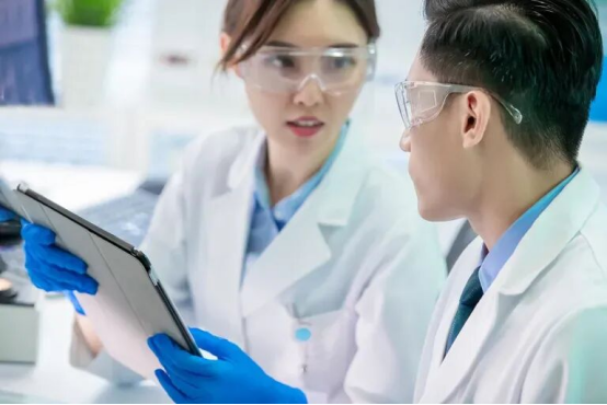 BIOVIA AI 賦能記：面向藥物發(fā)現(xiàn)的虛擬孿生體驗(yàn)