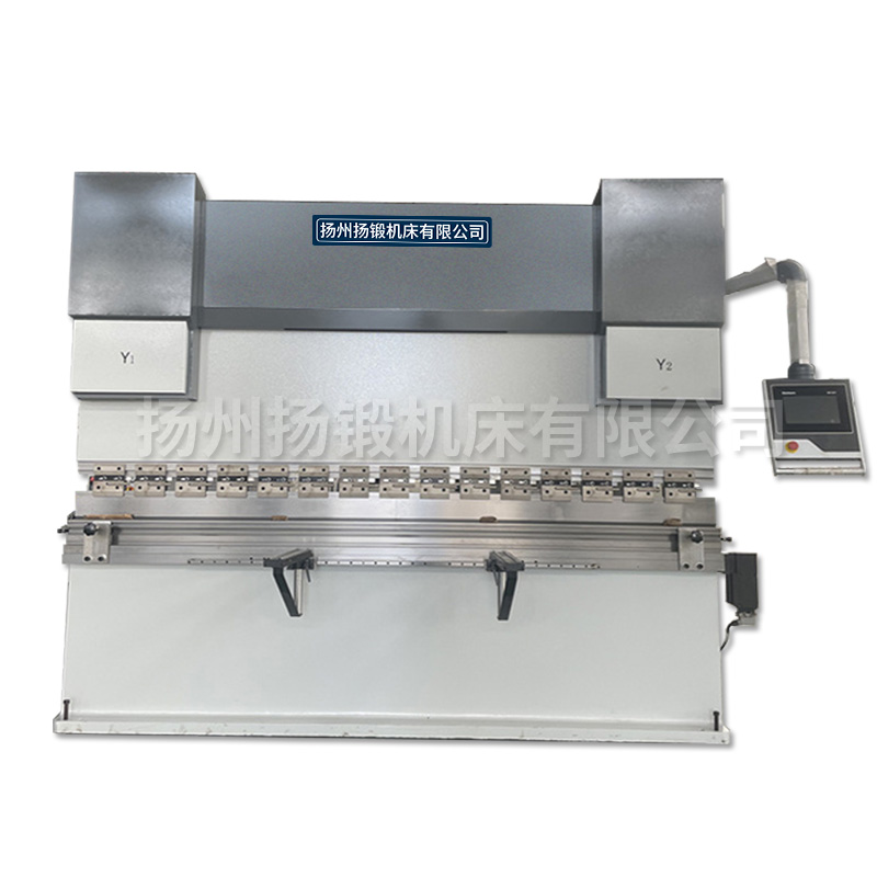 WE67K-200T3200電液數(shù)控折彎機(jī)4+1