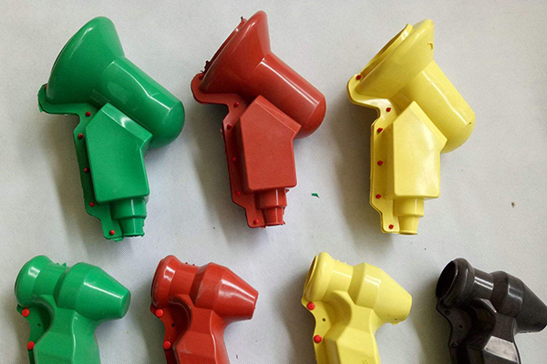 絕緣護套耐熱性能及維護保養